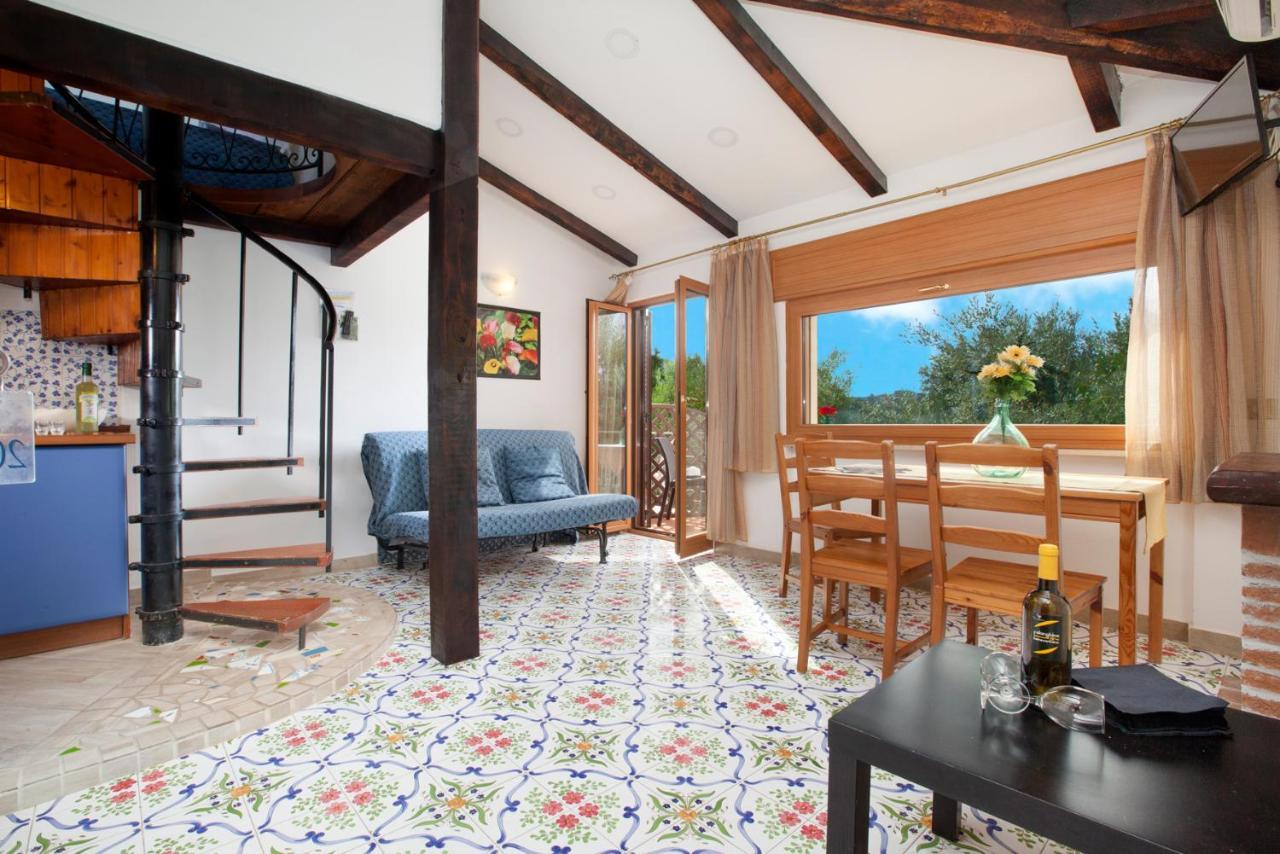 Relais Il Frantoio Aparthotel Massa Lubrense Exterior photo